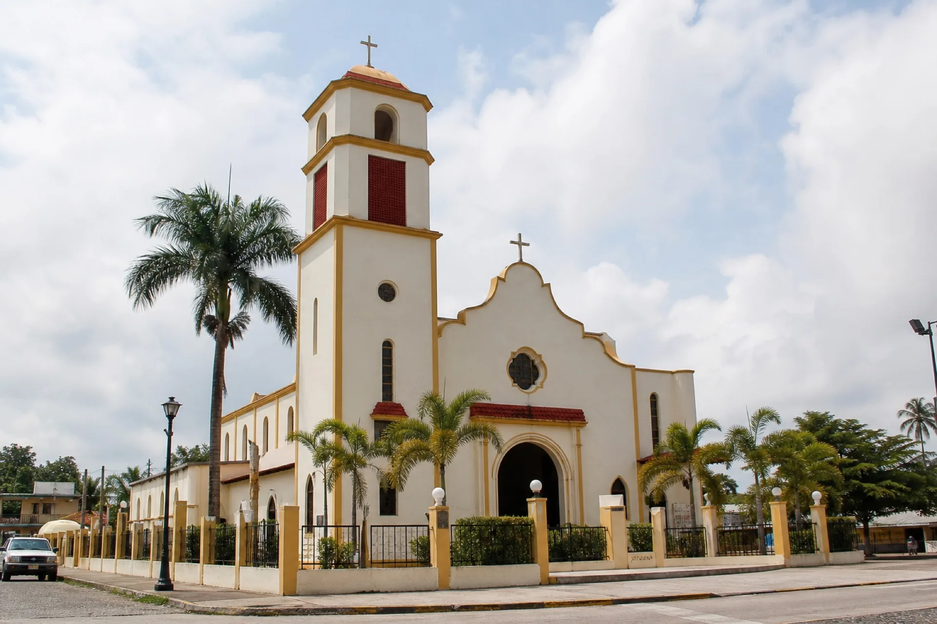 Parroquia del Sagrado Corazón de Jesús en Las Choapas.