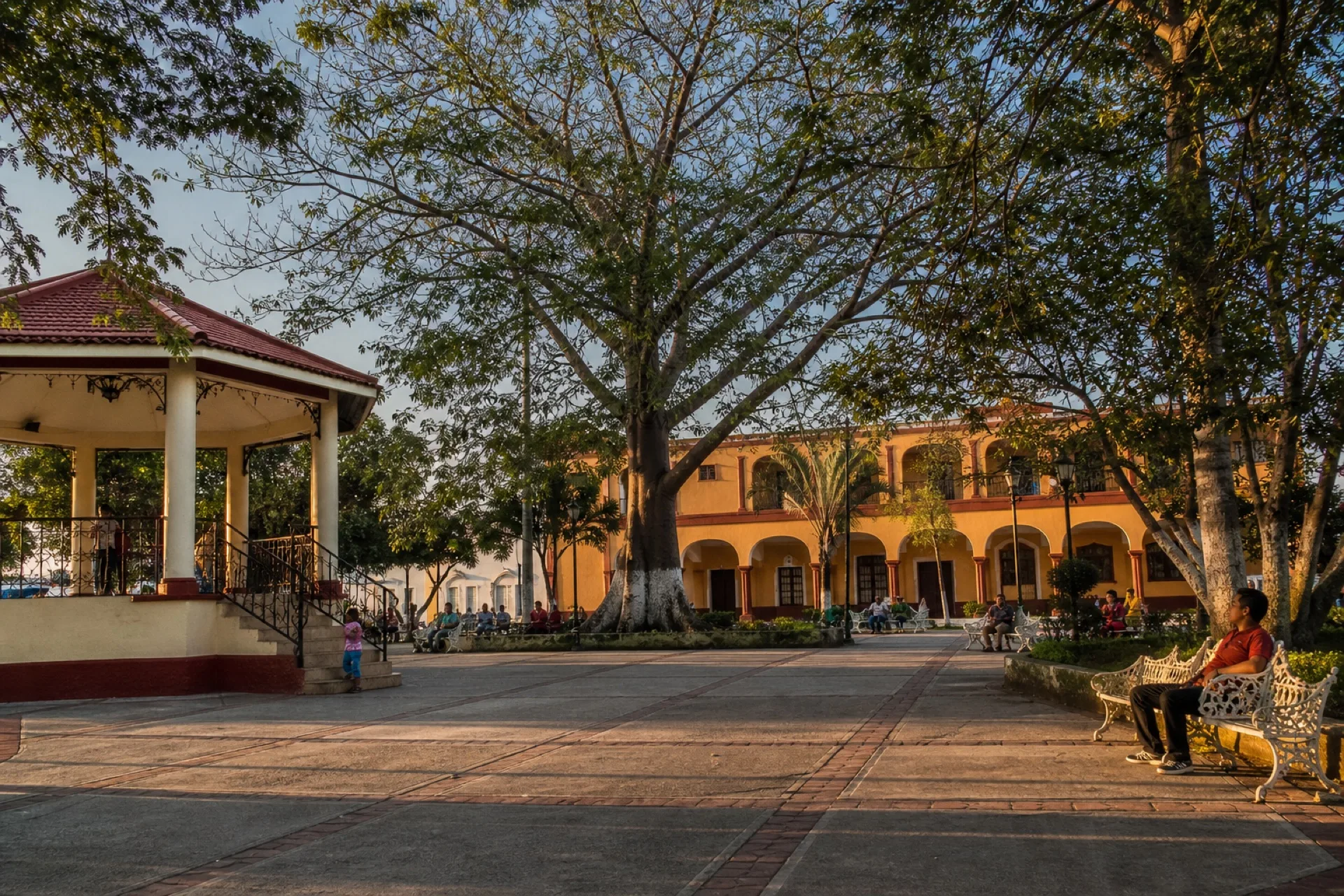 Plaza del centro de Tierra Blanca.