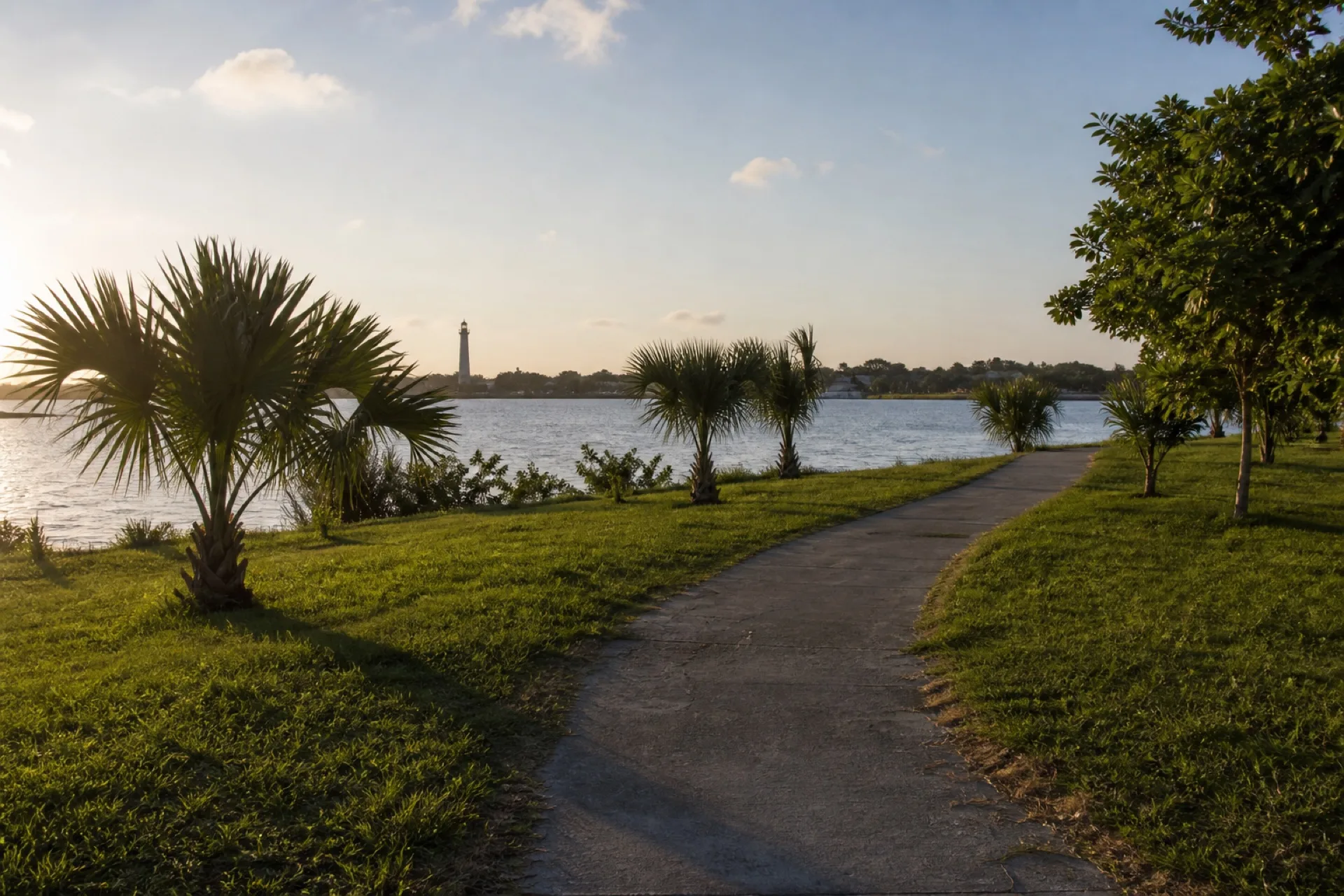 Parque Bicentenario de Villa Allende junto al río Coatzacoalcos.