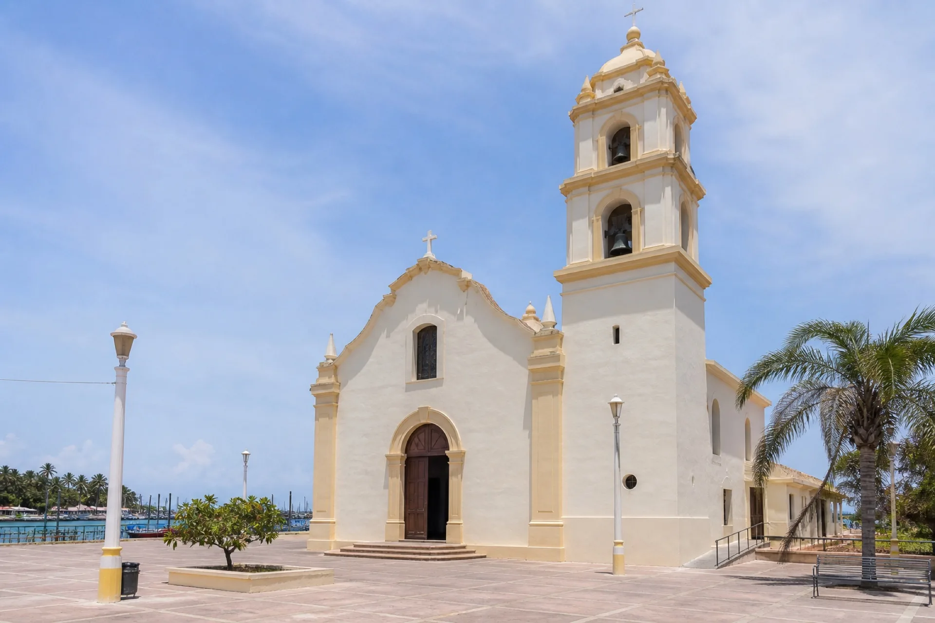 Parroquia de San Cristóbal de Alvarado.