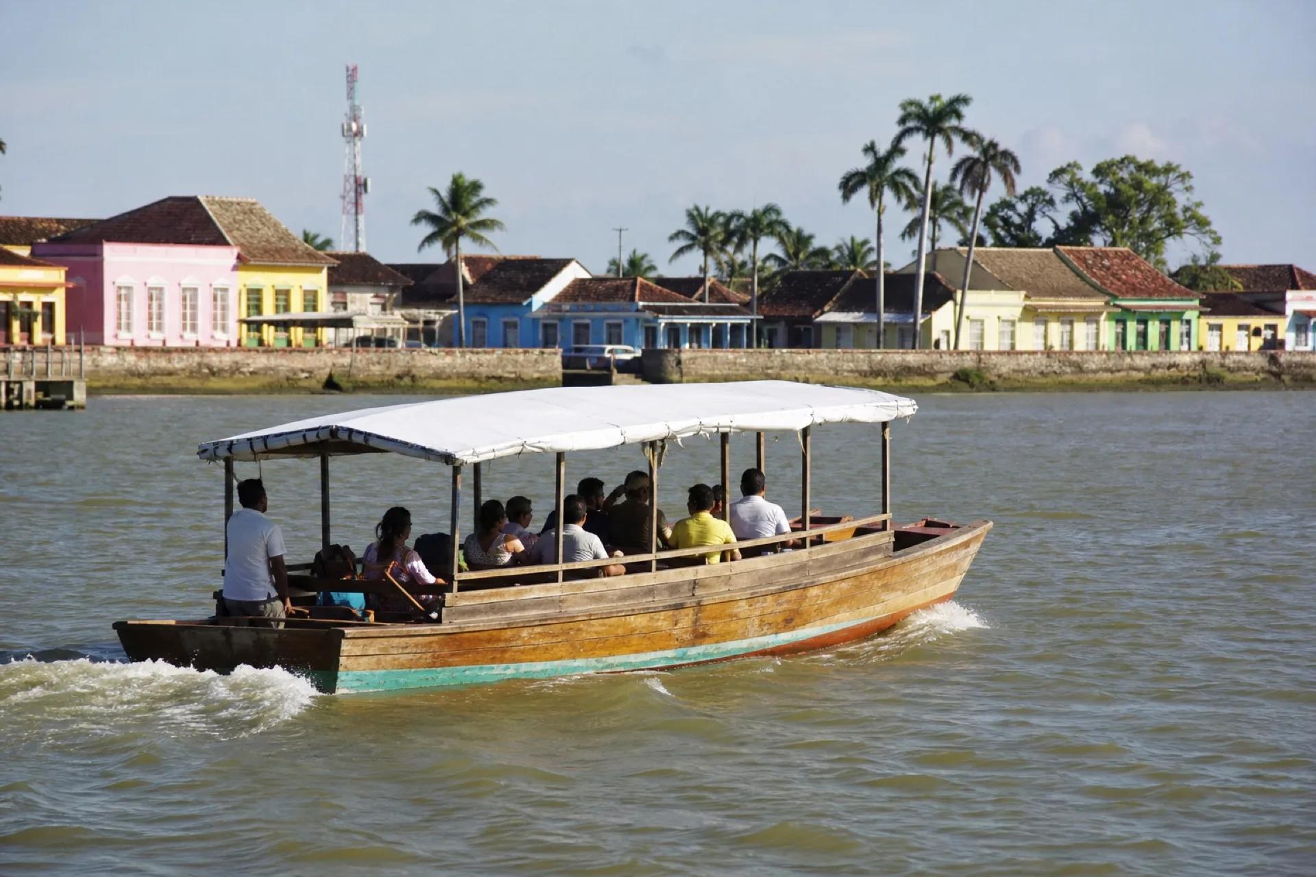 Navegación por el Papaloapan en Tlacotalpan.